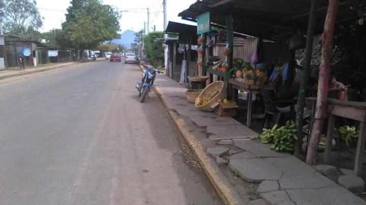 ריבאס Hostal Brisas Del Ometepe Habitacion 1 מראה חיצוני תמונה
