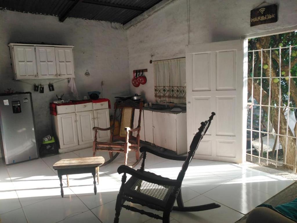 ריבאס Hostal Brisas Del Ometepe Habitacion 1 מראה חיצוני תמונה